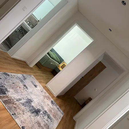 Apartment Elegance *