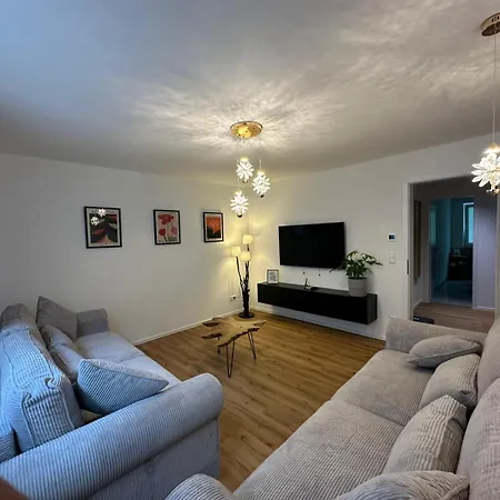 Elegance Apartment *