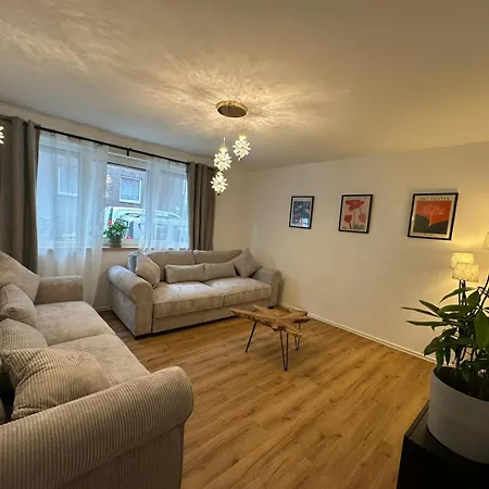 Elegance Apartment *