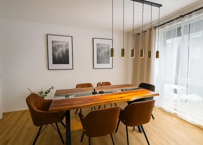 Elegance Apartment *